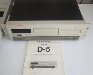 Fostex  D-5 Digital Master Recorder 