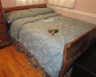 Full Size Sleigh Bed