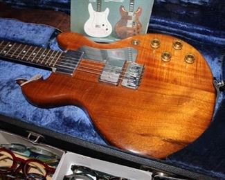 Vintage Travis Bean TB-1000s electric guitar w/ case