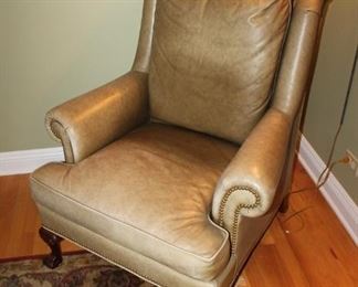 Leather arm chair w/ nailhead detail