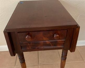 Side Table https://ctbids.com/#!/description/share/273052