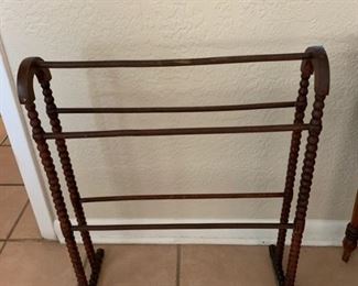 Vintage Quilt Rack https://ctbids.com/#!/description/share/273057