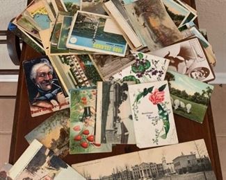 Vintage Postcards https://ctbids.com/#!/description/share/273058