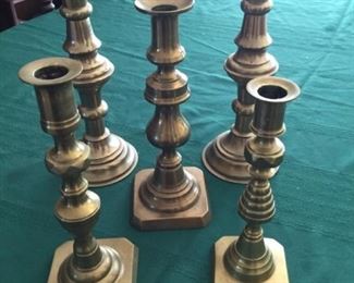 Brass Candlesticks https://ctbids.com/#!/description/share/273011