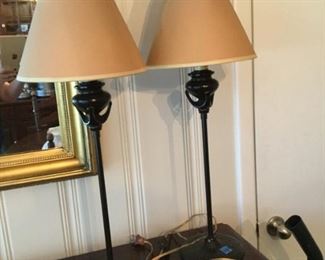 Two Lamps https://ctbids.com/#!/description/share/273023