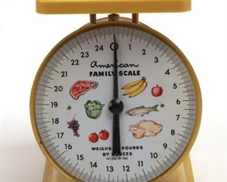 Vintage American Family scale 25 lb yellow