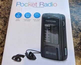	Memorex Pocket AM/FM Radio