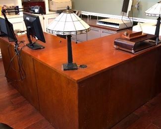 Desk (2 pieces)