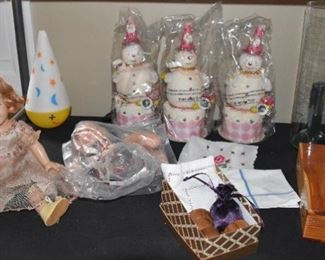 Bible, Doll, Lamps, Clowns, Hankies