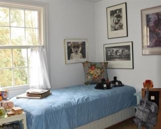 Twin Bed, Art, Crafts, Shelves