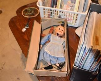 Hazelette Marionette