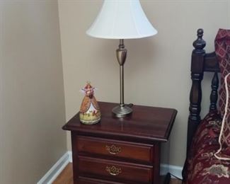 Cherry 3-drawer nightstand