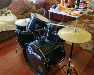 Beginners Drum Kit most pieces are here