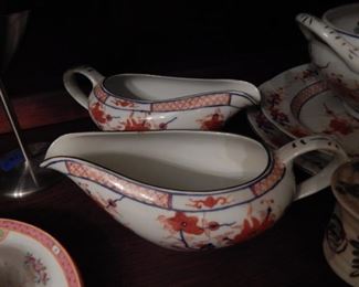 Chinese full set of china.