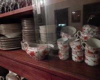 Just in time for Thanksgiving... Lots of china to choose from.