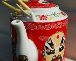 tbs Asian mask teapot