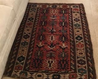 Persian rug 3’ x 5’ 