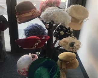 TONS of vintage hats