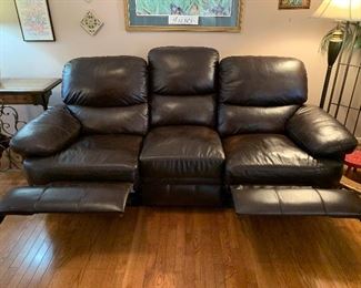 #11	Broyhill brown leather dual reclining sofa 90"L	 $200.00 
