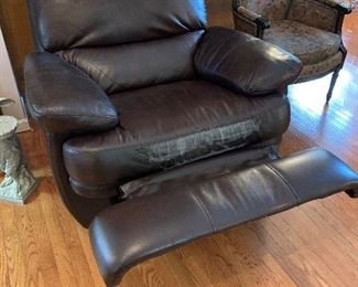#12 Broyhill brown leather rocker recliner as is $25.00