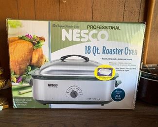 #36	Nesco 18 qt roaster oven	 $30.00 
