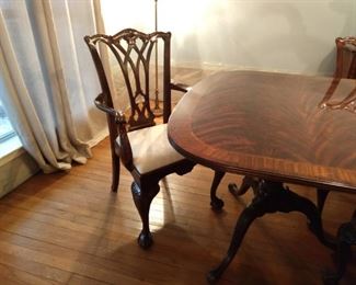 Captain chair and pedestal detail