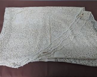 Quaker Lace Co.
Lot #: 9