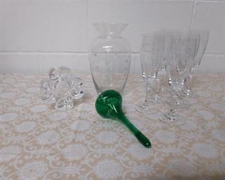 Irish Clear Crystal With Green Glass Ornament
Lot #: 13