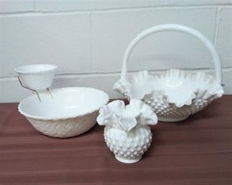 Milkglass Group
Lot #: 23