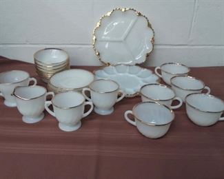 Fire King Desert Set
Lot #: 48