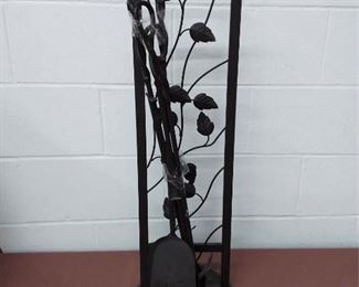 Fireplace Tools
Lot #: 57