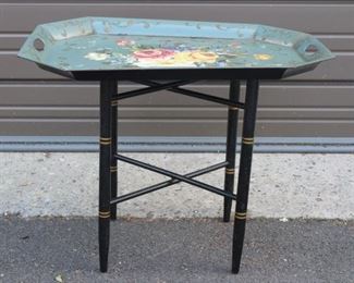 Tray Table
Lot #: 67