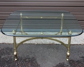 Glass Coffee Table
Lot #: 81
