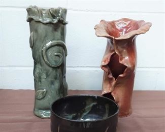 Handmade Pottery
Lot #: 93