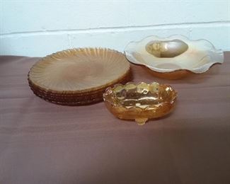 Carnival Glass
Lot #: 125