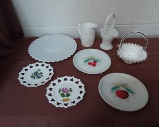 Group Of Milk Glass
Lot #: 127