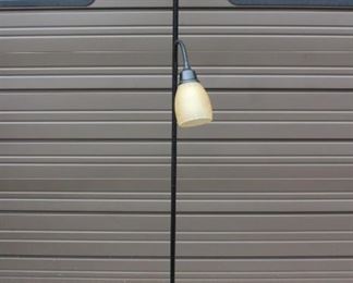 Floor Lamp
Lot #: 149