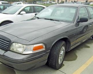2000FordCrownVic