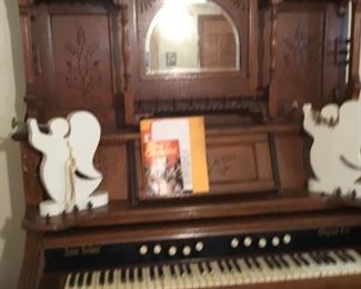 Ann Arbor pump organ