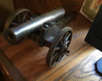 Miniature cannon