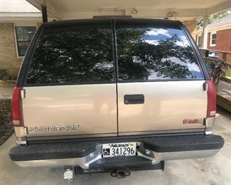 1999 Chevrolet Suburban with 199,939 actual miles -one owner
