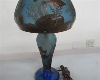 Flore Tropical Fish Cameo Glass Lamp