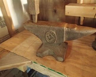 Vulcan Arm & Hammer Avil