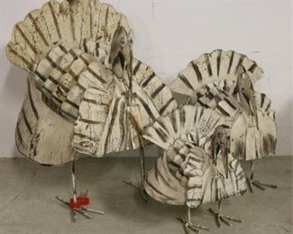 Set of metal turkeys