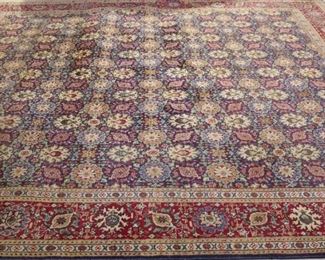 11'3" x 9'8" room size rug