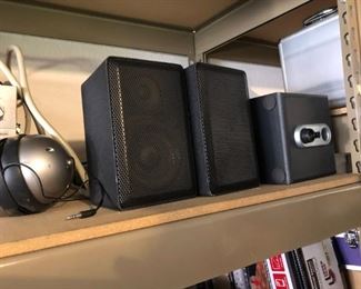 Large quantity of Computer Speakers
