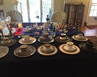9 piece place setting each setting a different pattern