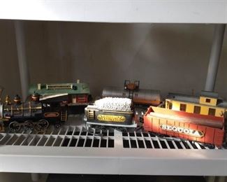 Toy Trains https://ctbids.com/#!/description/share/274854