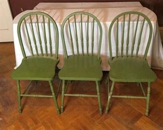 Three Green Painted Windsor Back Chairs https://ctbids.com/#!/description/share/276419