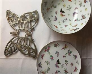 Butterfly Serving bowl with plate https://ctbids.com/#!/description/share/276508